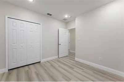 502 E Howry Avenue, Deland, FL 32724 - Photo 23