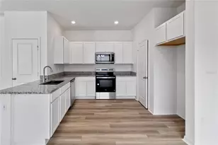 9572 Westside Hls Dr, Davenport, FL 33896 - Photo 3