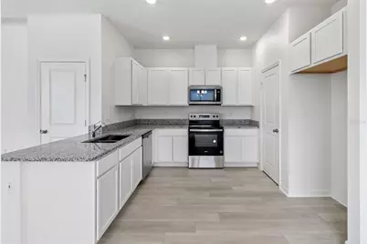 9588 Westside Hills Drive, Davenport, FL 33896 - Photo 3