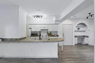 911 N Orange Ave, Orlando, FL 32801 - Photo 5