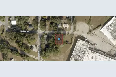 1903 Bradford Avenue, Leesburg, FL 34748 - Photo 1