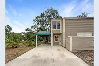 6902 Lakeview Court, Tampa, FL 33634 - Photo 1