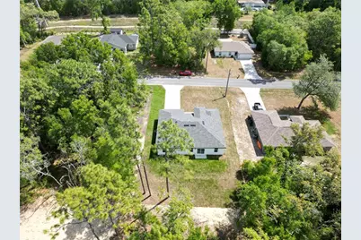 8838 N Travis Drive, Citrus Springs, FL 34434 - Photo 5