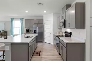 3014 Salisbury Ave, Haines City, FL 33844 - Photo 7