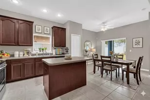 1730 Ribbon Falls Pkwy, Orlando, FL 32824 - Photo 3