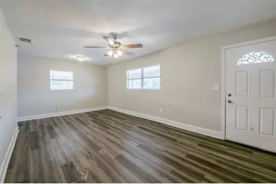 72 Campus View Drive, Orlando, FL 32810 - Photo 7