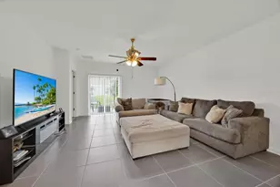 933 Jackson Ave, Davenport, FL 33837 - Photo 9