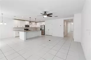 928 Avenal Ln, Davenport, FL 33837 - Photo 5