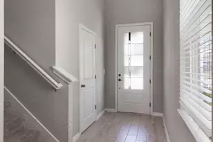 6728 Great Bear Dr, Lakeland, FL 33805 - Photo 5