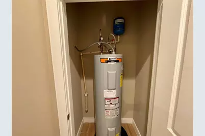 7458 Brooklyn Drive, Kissimmee, FL 34747 - Photo 7