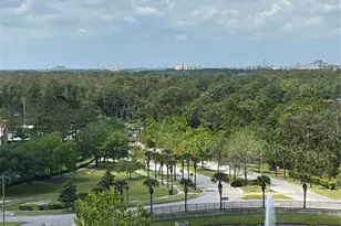 8101 Resort Village Dr, Orlando, FL 32821 - Photo 5