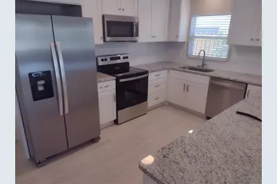 830 E 18th Avenue, New Smyrna Beach, FL 32169 - Photo 5