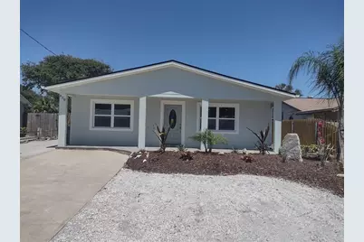 830 E 18th Avenue, New Smyrna Beach, FL 32169 - Photo 1