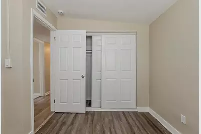 4010 Emerson Avenue S, Saint Petersburg, FL 33711 - Photo 15