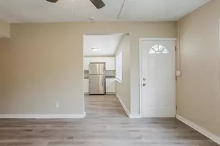 4010 Emerson Ave S, Saint Petersburg, FL 33711 - Photo 7