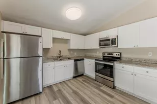 1084 Doyle Rd, Deltona, FL 32725 - Photo 7