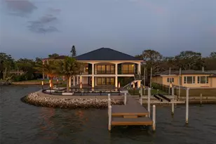 3310 Sunset Dr N, Saint Petersburg, FL 33710 - Photo 83