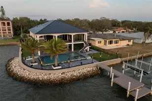 3310 Sunset Dr N, Saint Petersburg, FL 33710 - Photo 79