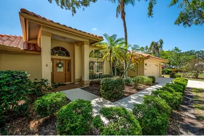 8202 Shadow Pine Way, Sarasota, FL 34238 - Photo 7