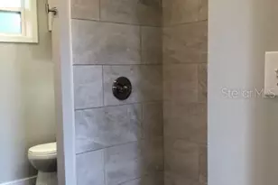 1401 E Alfred St, Tavares, FL 32778 - Photo 9