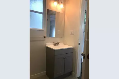 1401 E Alfred Street #9, Tavares, FL 32778 - Photo 9