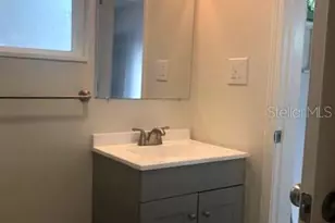 1401 E Alfred St, Tavares, FL 32778 - Photo 9