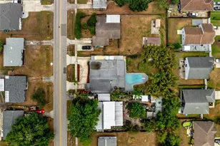 2303 Bonneville Dr, Orlando, FL 32826 - Photo 9