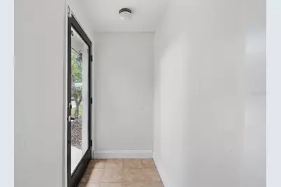 3204 Amherst Avenue, Orlando, FL 32804 - Photo 5