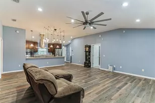 723 River Run Rd, Osteen, FL 32764 - Photo 17