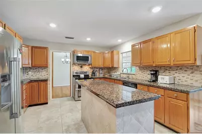 9503 Alice Lane, Riverview, FL 33578 - Photo 13
