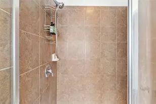 15210 Montesino Dr, Orlando, FL 32828 - Photo 11