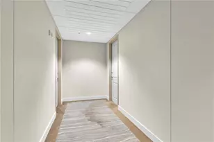 150 E Robinson St, Orlando, FL 32801 - Photo 47