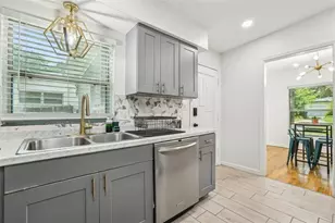 318 E Jersey St, Orlando, FL 32806 - Photo 19