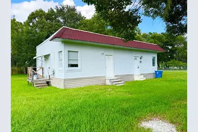 412 Bay Street NW, Fort Meade, FL 33841 - Photo 1