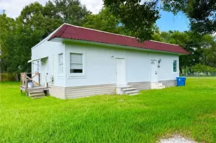 412 Bay St NW, Fort Meade, FL 33841 - Photo 1