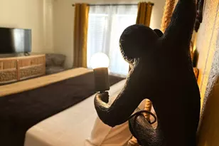 8101 Resort Village Dr, Orlando, FL 32821 - Photo 15