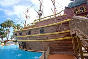 8125 Resort Village Dr, Orlando, FL 32821 - Photo 31