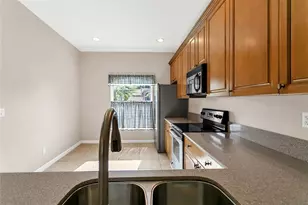 2975 White Cedar Cir, Kissimmee, FL 34741 - Photo 5