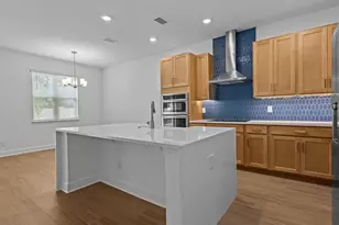 8018 Colby Cir, Orlando, FL 32817 - Photo 3