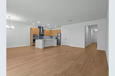 8018 Colby Circle, Orlando, FL 32817 - Photo 9