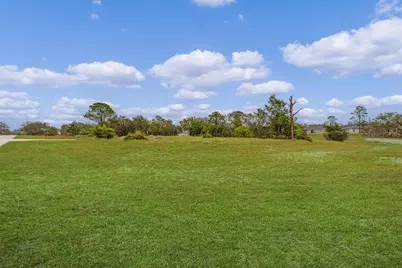1405 Hillsborough Drive, Poinciana, FL 34759 - Photo 11