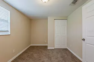 4812 N 37th St, Tampa, FL 33610 - Photo 11