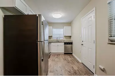 4812 N 37th Street, Tampa, FL 33610 - Photo 3