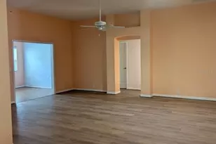 144 Costa Mesa Dr, Lady Lake, FL 32159 - Photo 9