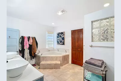 511 E Mirror Lake Drive, Fruitland Park, FL 34731 - Photo 33