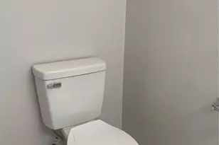 514 Wilton Cir, Sanford, FL 32773 - Photo 17