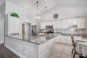 1040 Big Oaks Blvd, Oviedo, FL 32765 - Photo 5