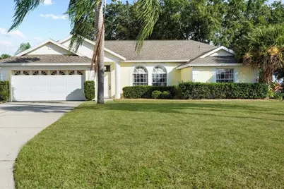 5604 Loma Vista Drive W, Davenport, FL 33896 - Photo 1