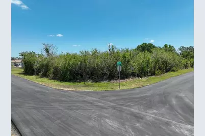 12204 Kirk Avenue, Port Charlotte, FL 33981 - Photo 3