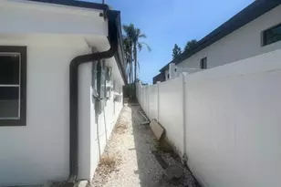 901 Padua Ct, Nokomis, FL 34275 - Photo 33